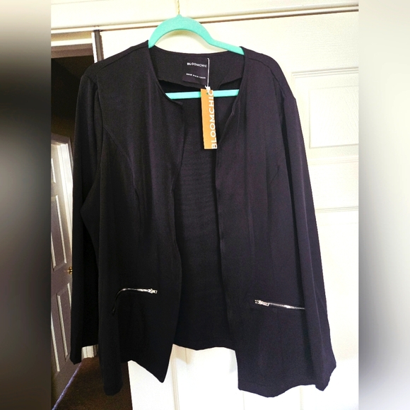 BloomChic Bloom Chic Black Blazer with Zipper Pockets 18 20 - Picture 1 of 4